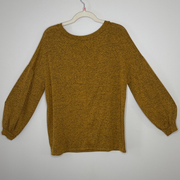 Haptics Mustard Yellow Stretch Blouse Size Small - Picture 12 of 13